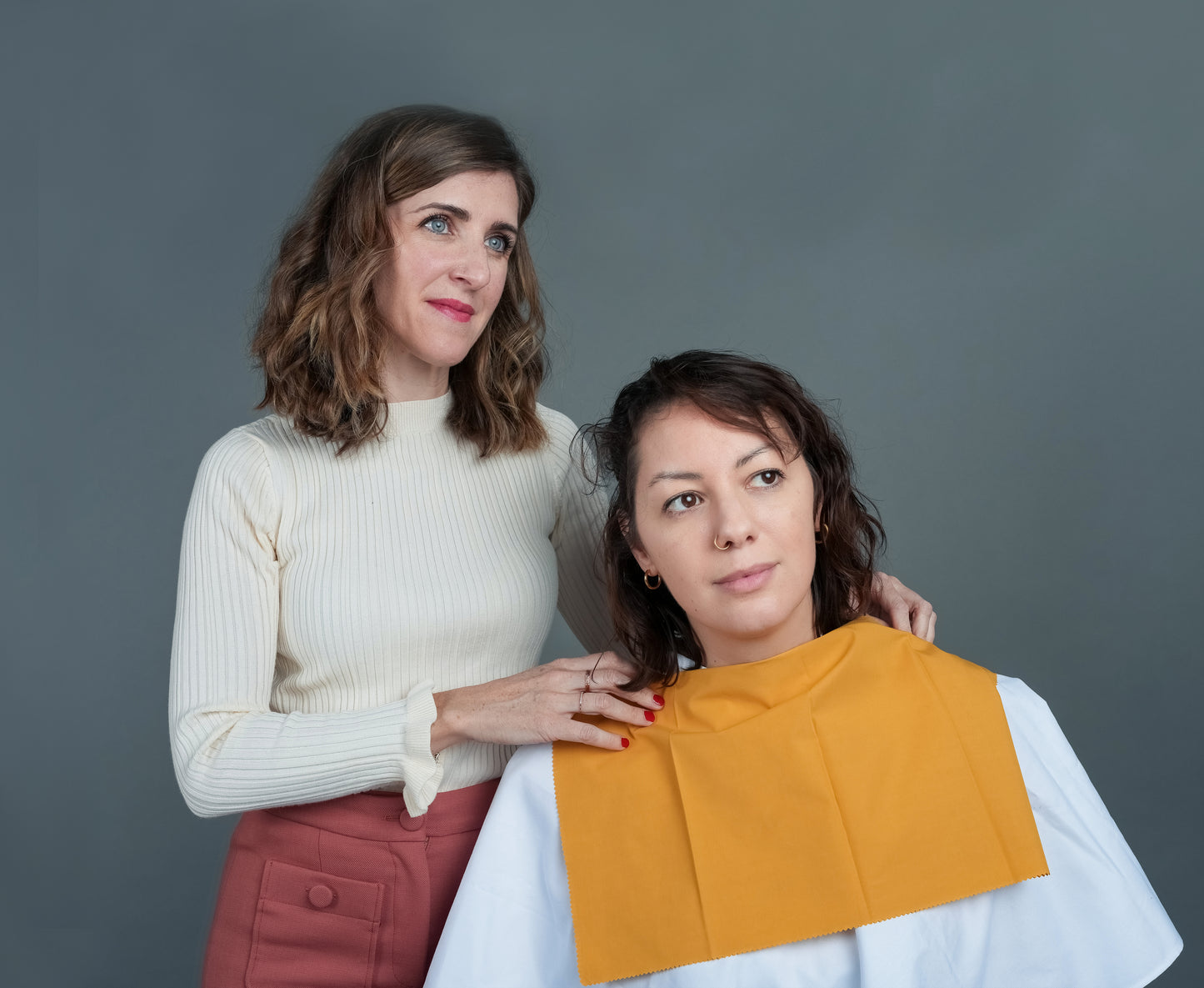 Online color analysis & make up recommendation