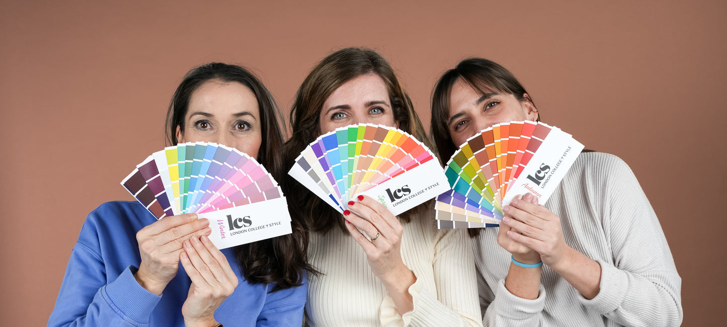 Color & Bubbles: Discover your palette & elevate your style
